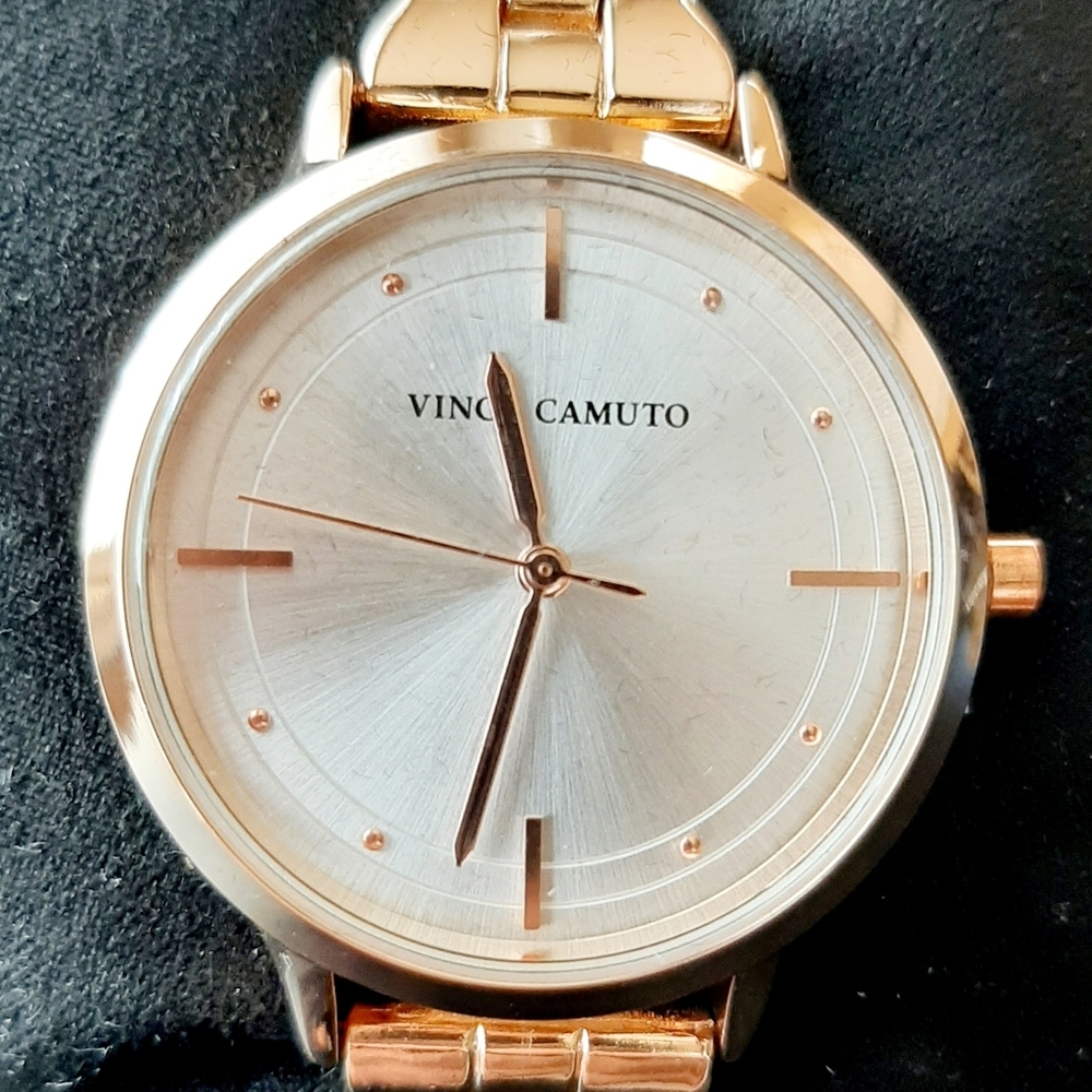 VINCE CAMUTO GOLDTONE WATCH - Picture 2 of 10